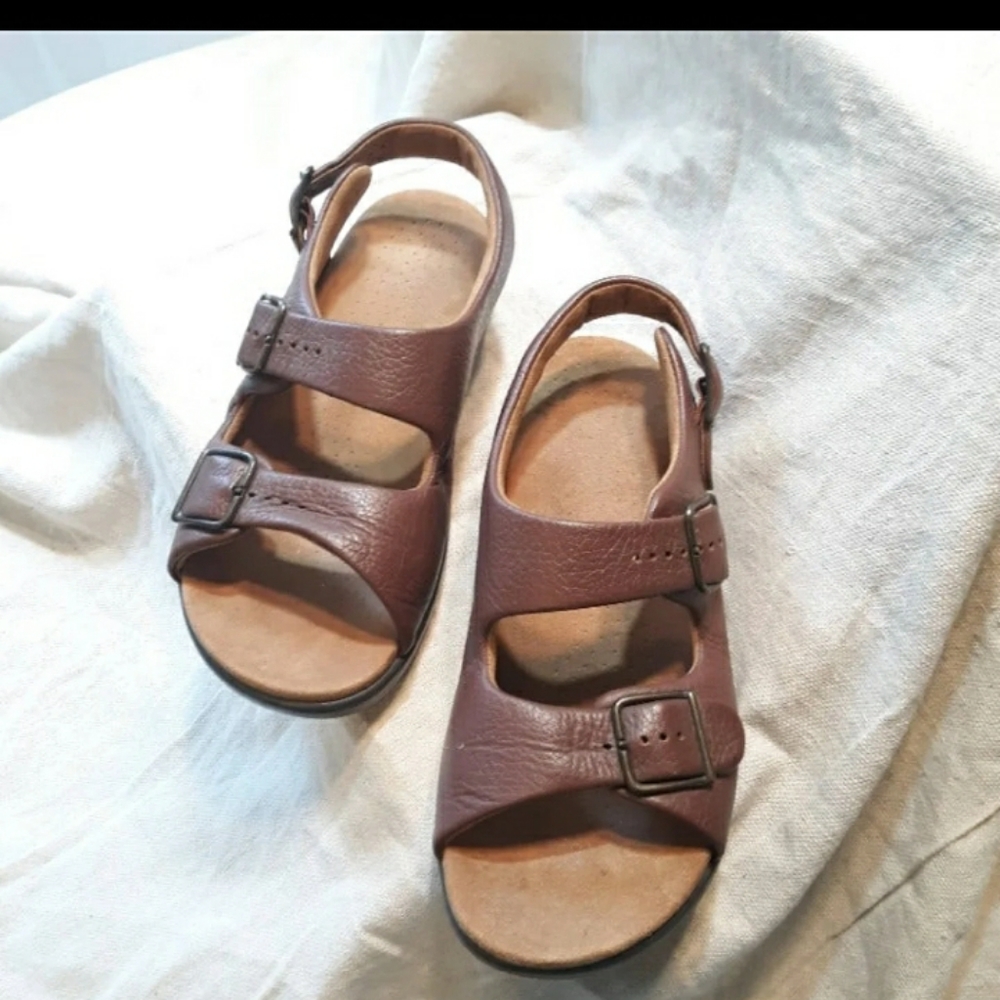 SAS BRAVO Mens 7.5 Genuine Soft  Leather Sandals Brown